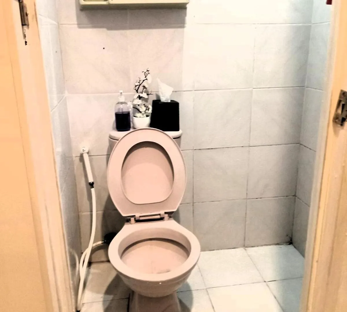 *** Hotel Circuit Suites Manila Philippines