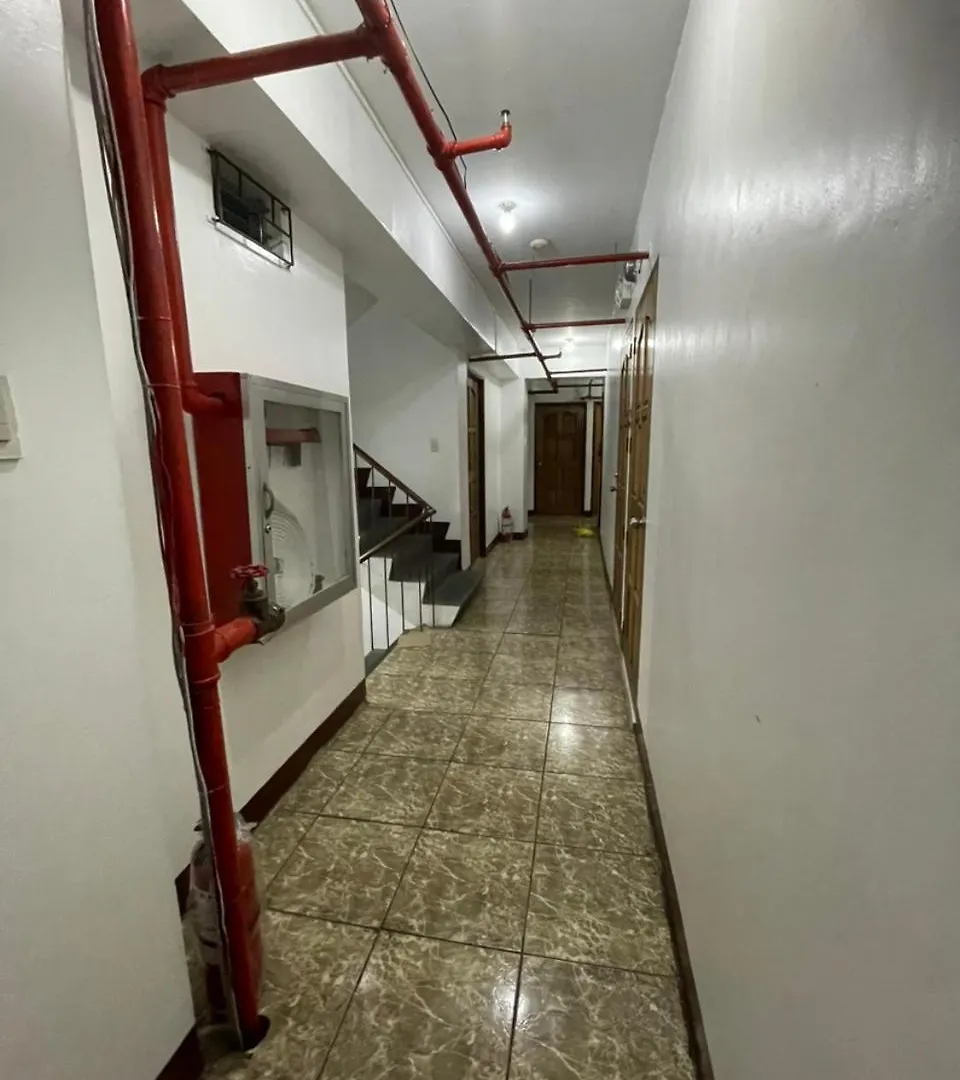 Hotel Circuit Suites Manila