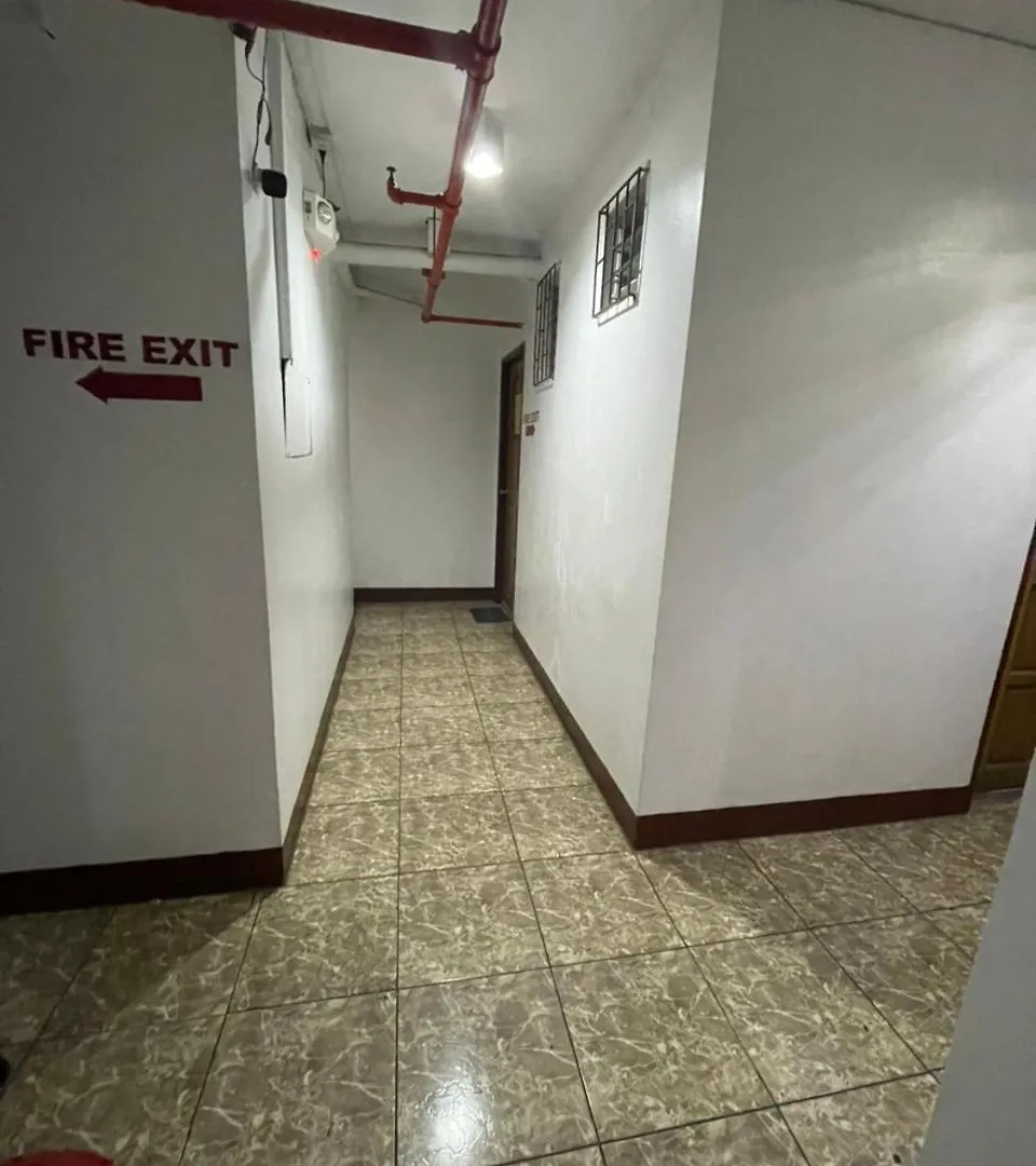 Circuit Suites Makati City Hotel
